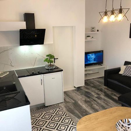 Apartman Luce Lägenhet Bibinje Exteriör bild