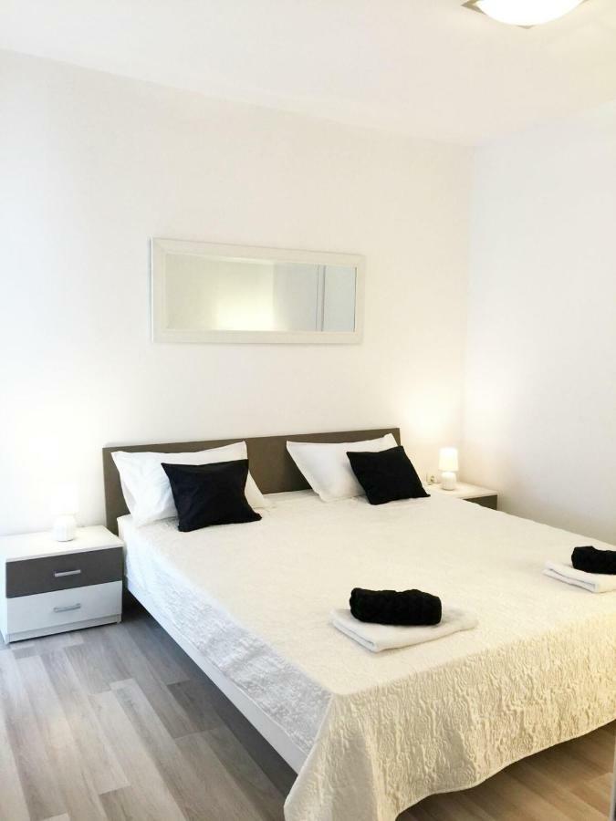 Apartman Luce Lägenhet Bibinje Exteriör bild
