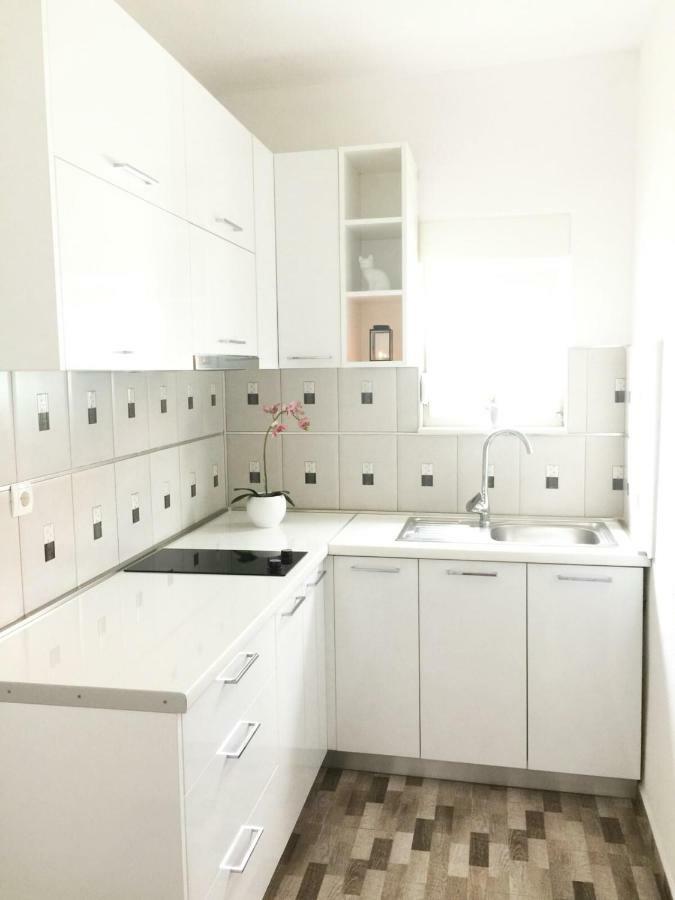 Apartman Luce Lägenhet Bibinje Exteriör bild